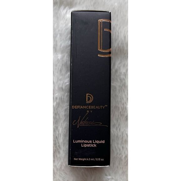 NIB DEFIANCE BEAUTY Luminous Liquid Lipstick in Empower - Picture 3 of 8